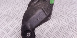 Кронштейн двигателя BMW X5-series (E53) 22 11 6 761 565