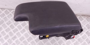 Подлокотник BMW 3-series (E46) 51 16 8 213 678 Подлокотник BMW 3-series (E46) 51 16 8 213 678