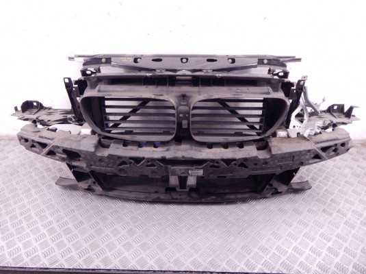 Передняя панель крепления облицовки (телевизор) BMW 5-series (F10/11) 51 64 7 200 689 Передняя панель крепления облицовки (телевизор) BMW 5-series (F10/11) 51 64 7 200 689