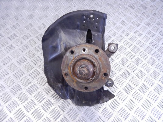 Ступица передняя левая BMW 3-series (E46) 31 21 1 096 429