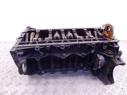 Блок цилиндров BMW 3-series (E90/91/92) 7539322