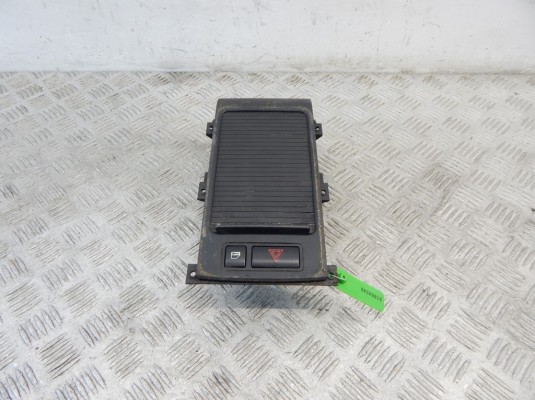 Подстаканник BMW X5-series (E53) 51 16 8 402 941