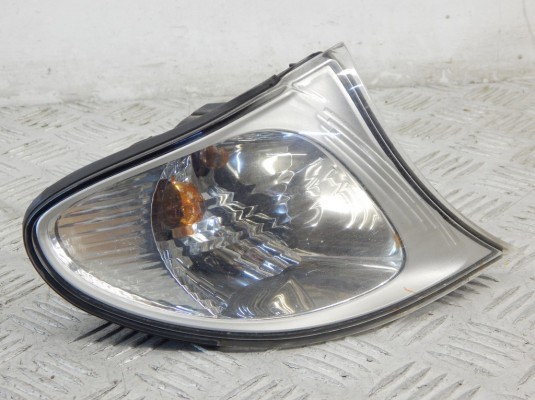 Поворотник правый BMW 3-series (E46) 6915378