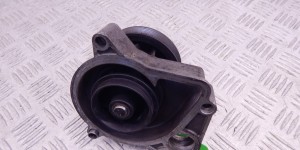 Помпа BMW 5-series (E39) 11 51 7 785 015 Помпа BMW 5-series (E39) 11 51 7 785 015