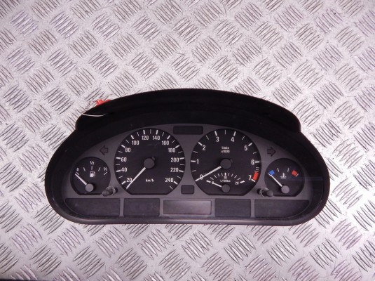 Щиток приборов (приборная панель) BMW 3-series (E46) 62 10 6 940 868