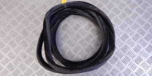 Уплотнитель BMW X5-series (E53) 51 72 7 025 580