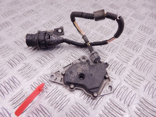 Датчик положения АКПП (позиционер) BMW 5-series (E39) 24 10 7 507 818