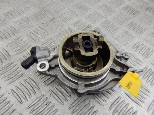 Насос вакуумный BMW X5-series (E70) 11 66 7 791 232