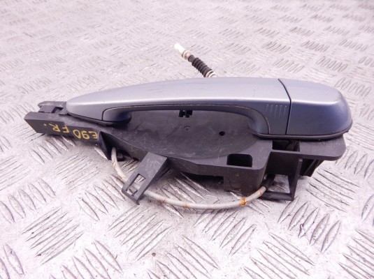 Ручка наружная передняя правая BMW 3-series (E90/91/92) 51 21 7 207 542