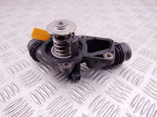 Корпус термостата BMW 5-series (E39) 11 53 1 436 824 Корпус термостата BMW 5-series (E39) 11 53 1 436 824