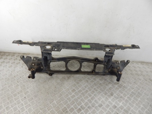 Передняя панель крепления облицовки (телевизор) BMW 5-series (E39) 51 71 8 159 610 Передняя панель крепления облицовки (телевизор) BMW 5-series (E39) 51 71 8 159 610