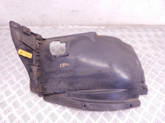 Защита арок передняя правая (подкрылок) BMW 1-series (E87) 51 77 7 059 375 Защита арок передняя правая (подкрылок) BMW 1-series (E87) 51 77 7 059 375