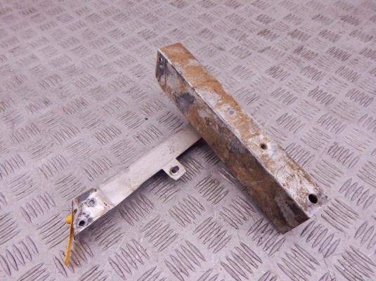 Отбойник бампера переднего BMW 7-series (F01/02) 51 11 7 158 872