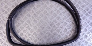 Уплотнитель BMW X5-series (E53) 51 72 7 025 580