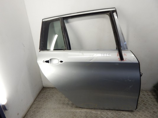 Дверь задняя правая BMW 2-series (F45/46)
