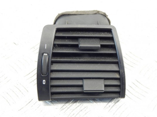 Дефлектор обдува салона BMW X5-series (E53) 64 22 8 402 216