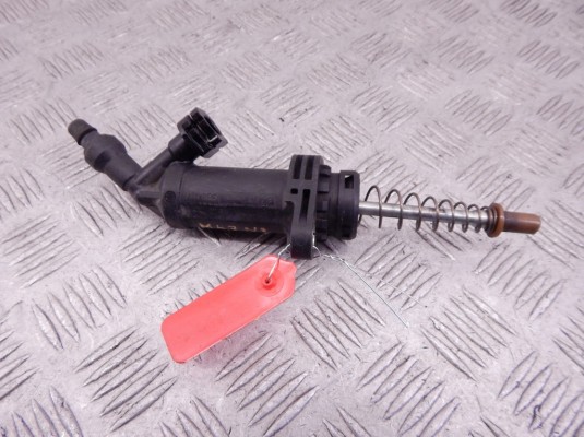 Цилиндр сцепления рабочий BMW 1-series (E87) 21 52 6 775 872