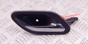 Ручка внутренняя передняя правая BMW 5-series (E39) 51 21 8 226 050 Ручка внутренняя передняя правая BMW 5-series (E39) 51 21 8 226 050