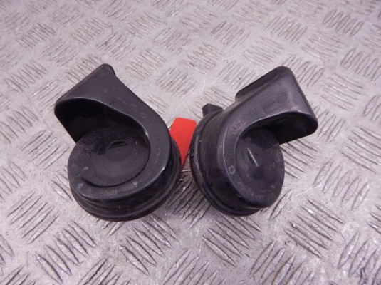 Сигнал (клаксон) BMW 3-series (F30/31) 61 33 7 245 423 Сигнал (клаксон) BMW 3-series (F30/31) 61 33 7 245 423