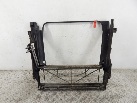 Кассета радиаторов BMW X5-series (E53) 17 10 1 439 105 Кассета радиаторов BMW X5-series (E53) 17 10 1 439 105