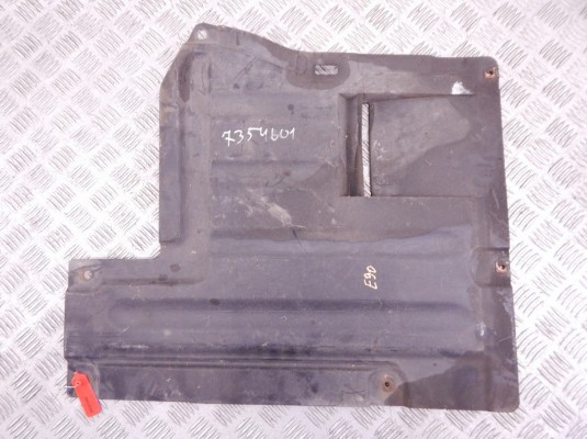 Защита днища BMW 3-series (E90/91/92) 51 75 7 167 810 Защита днища BMW 3-series (E90/91/92) 51 75 7 167 810