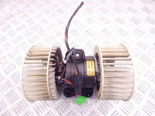 Моторчик печки BMW X5-series (E53) 64 11 8 385 558