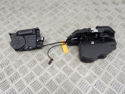 Замок двери задней правой BMW 7-series (F01/02) 51 22 7 185 688