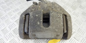 Суппорт передний левый BMW 5-series (E60/61) 34 11 6 753 659