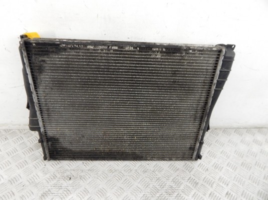 Радиатор (основной) BMW 3-series (E46) 17 11 1 436 241
