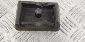 Опора под домкрат (поддомкратная подушка) BMW 5-series (E39) 51 71 7 001 650