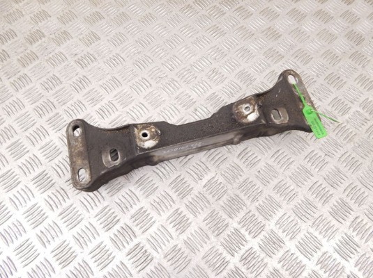 Кронштейн КПП BMW 5-series (E39) 22 31 1 092 476
