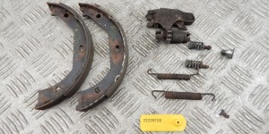 Механизм ручника (стояночного тормоза) BMW 5-series (E39) Механизм ручника (стояночного тормоза) BMW 5-series (E39)