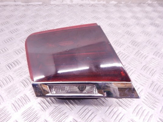 Фонарь крышки багажника левый BMW 7-series (F01/02) 63 21 7 182 205 Фонарь крышки багажника левый BMW 7-series (F01/02) 63 21 7 182 205