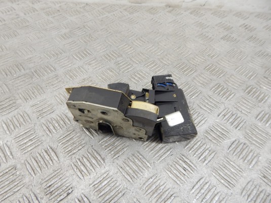 Замок двери задней левой BMW 5-series (E34) 51 22 8 138 927 Замок двери задней левой BMW 5-series (E34) 51 22 8 138 927