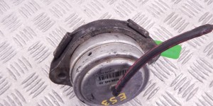 Подушка крепления двигателя BMW X5-series (E53) 22 11 6 758 444