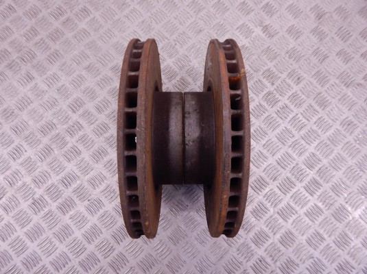 Диск тормозной передний BMW 5-series (E39) 34 11 6 767 059 Диск тормозной передний BMW 5-series (E39) 34 11 6 767 059