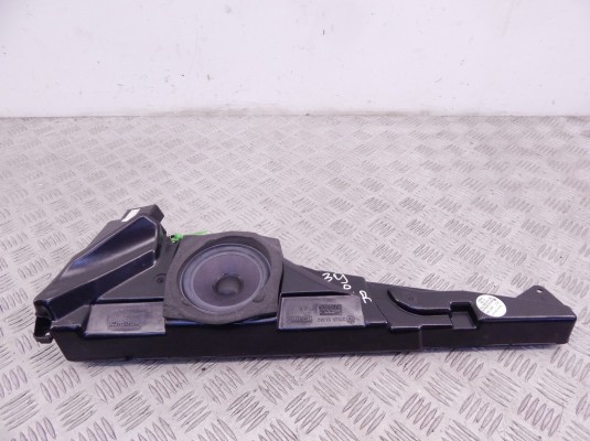 Динамик двери передней правой BMW 5-series (E39) 65 13 8 360 776