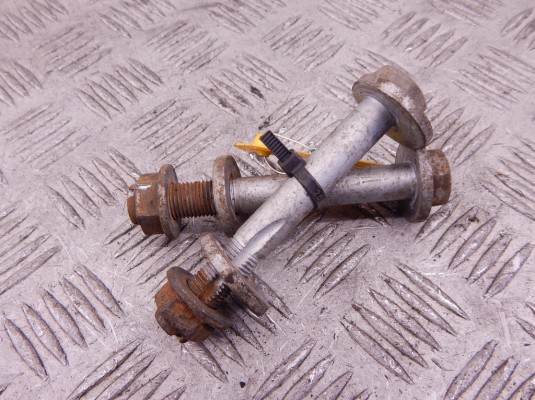 Болт развальный BMW 5-series (F10/11) 33 32 6 779 785