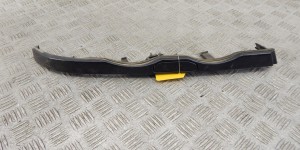 Ус под фару правый BMW 3-series (E46) 51 13 8 227 644 Ус под фару правый BMW 3-series (E46) 51 13 8 227 644