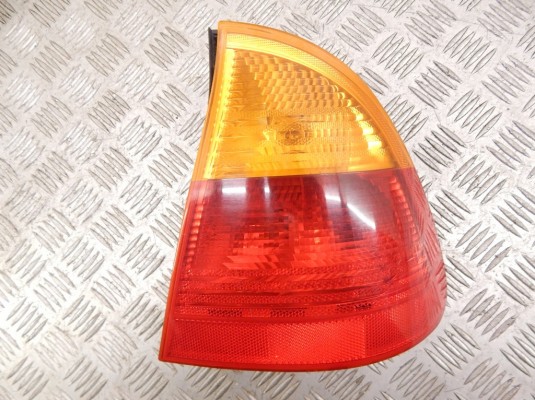 Фонарь задний правый BMW 3-series (E46) 63 21 8 368 758