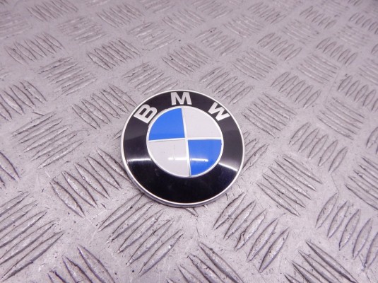 Эмблема BMW 3-series (E46) 51 14 8 132 375 Эмблема BMW 3-series (E46) 51 14 8 132 375