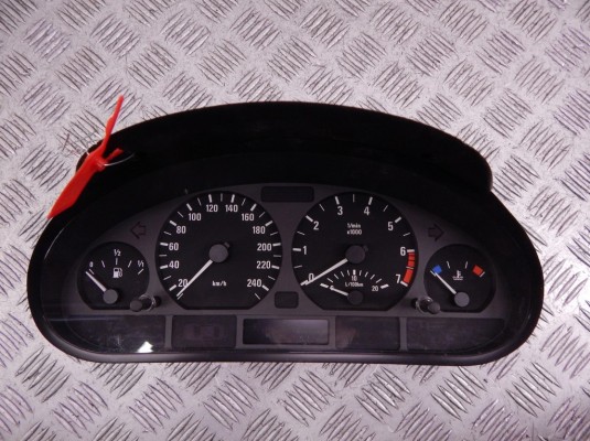 Щиток приборов (приборная панель) BMW 3-series (E46) 62 11 6 911 286