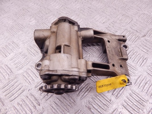 Насос масляный BMW 5-series (E39) 11 41 7 789 838
