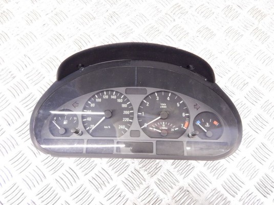 Щиток приборов (приборная панель) BMW 3-series (E46) 62 10 4 117 729