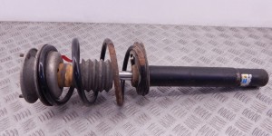 Стойка передняя правая BMW 5-series (E39) Стойка передняя правая BMW 5-series (E39)