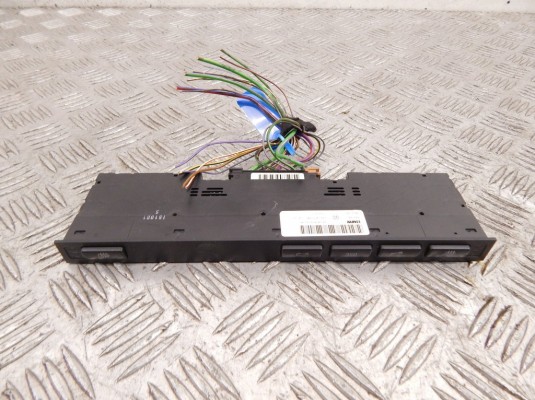Блок кнопок BMW X5-series (E53) 61 31 8 373 736