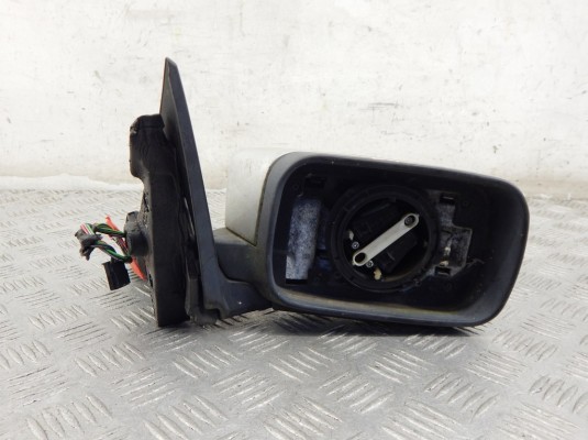 Зеркало наружное правое BMW 3-series (E46) 51 16 8 245 128