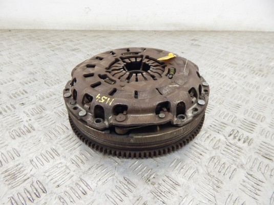 Маховик BMW 5-series (E60/61) 21 20 7 533 923 Маховик BMW 5-series (E60/61) 21 20 7 533 923