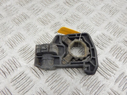 Кронштейн радиатора BMW 5-series (F10/11) 17 11 7 575 248 Кронштейн радиатора BMW 5-series (F10/11) 17 11 7 575 248