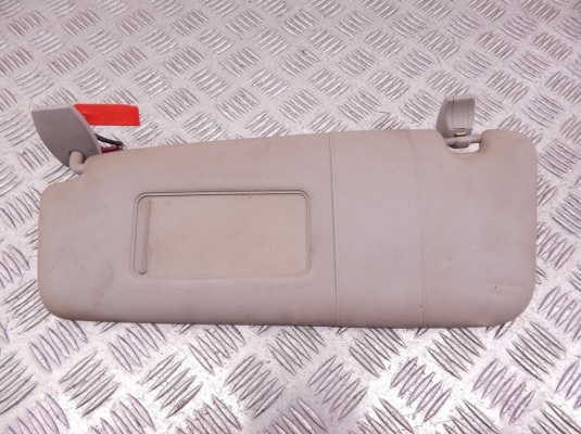 Козырек солнцезащитный BMW 5-series (E60/61) 51 16 7 066 649